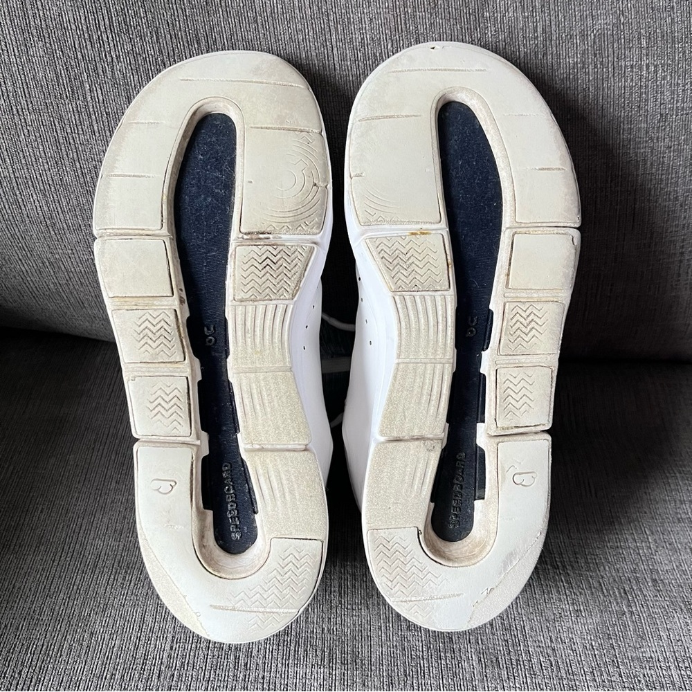 On Cloud The Roger Advantage Unisex Sneaker Sz 7.5 Tennis Lifestyle Minimalist - Picture 10 of 16